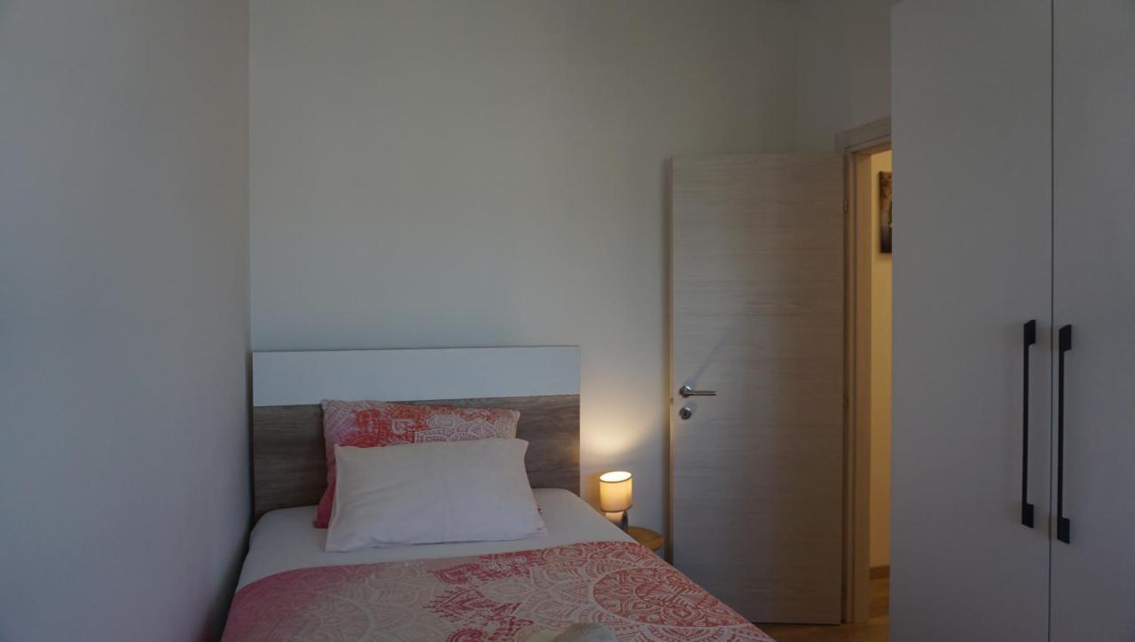 Apartman Luka Pula Exterior foto